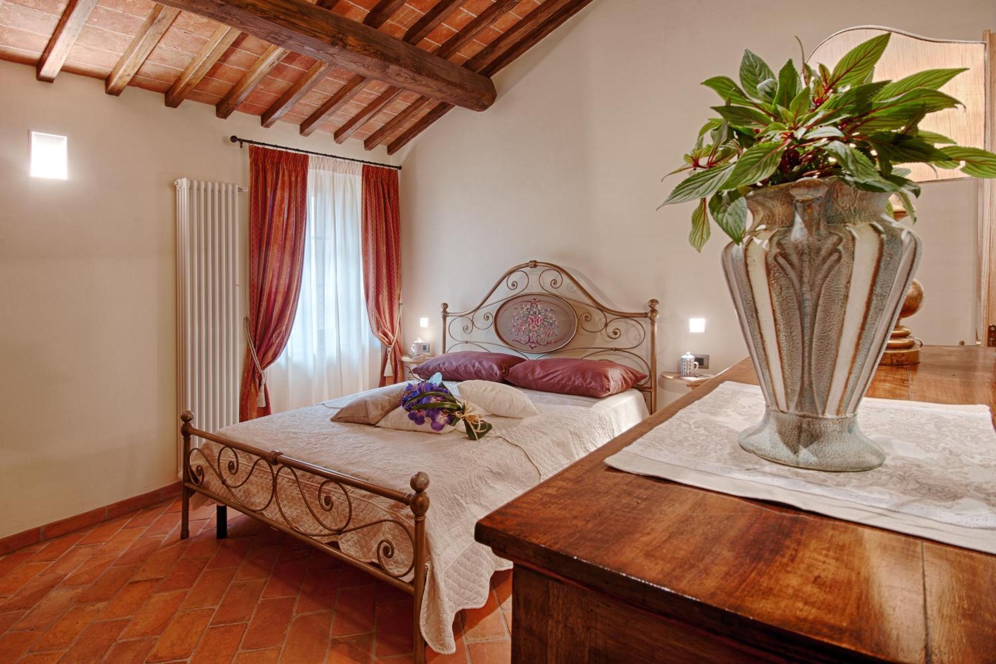 Relais La Costa Historical Residence Monteriggioni Εξωτερικό φωτογραφία