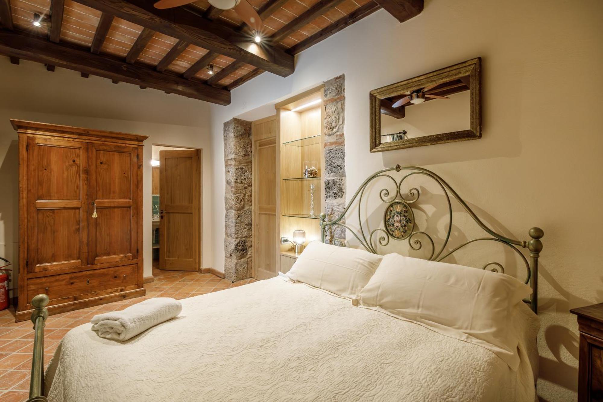 Relais La Costa Historical Residence Monteriggioni Εξωτερικό φωτογραφία