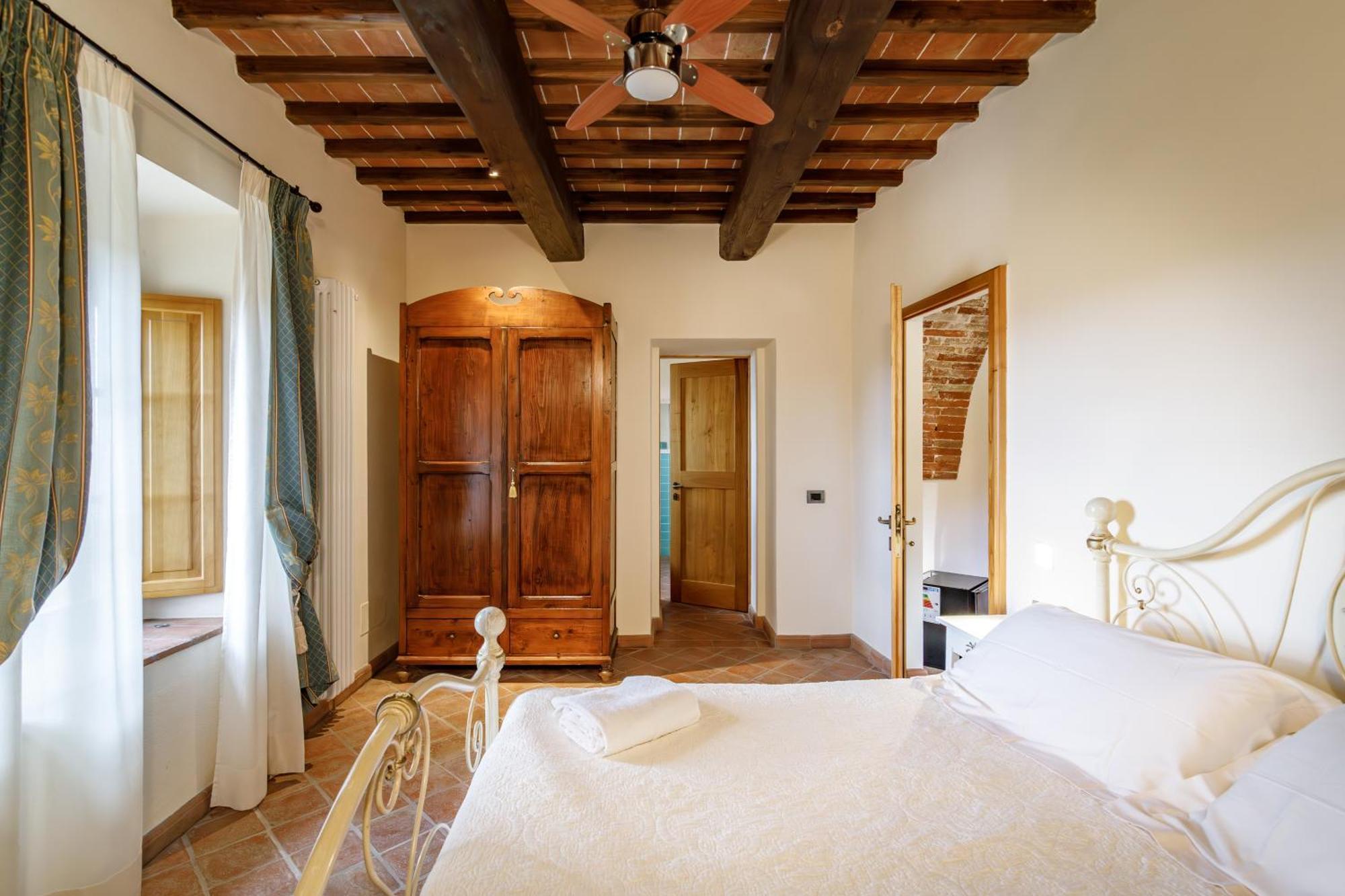 Relais La Costa Historical Residence Monteriggioni Εξωτερικό φωτογραφία
