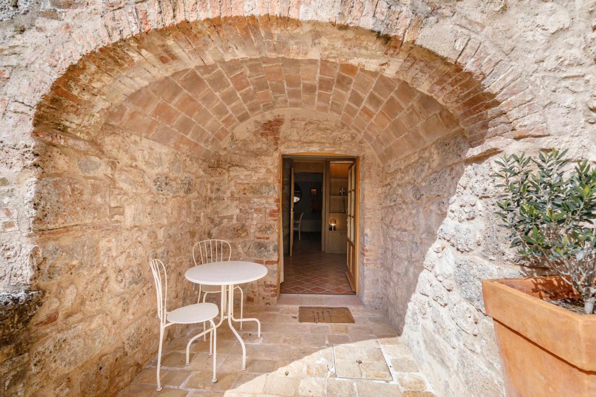 Relais La Costa Historical Residence Monteriggioni Εξωτερικό φωτογραφία