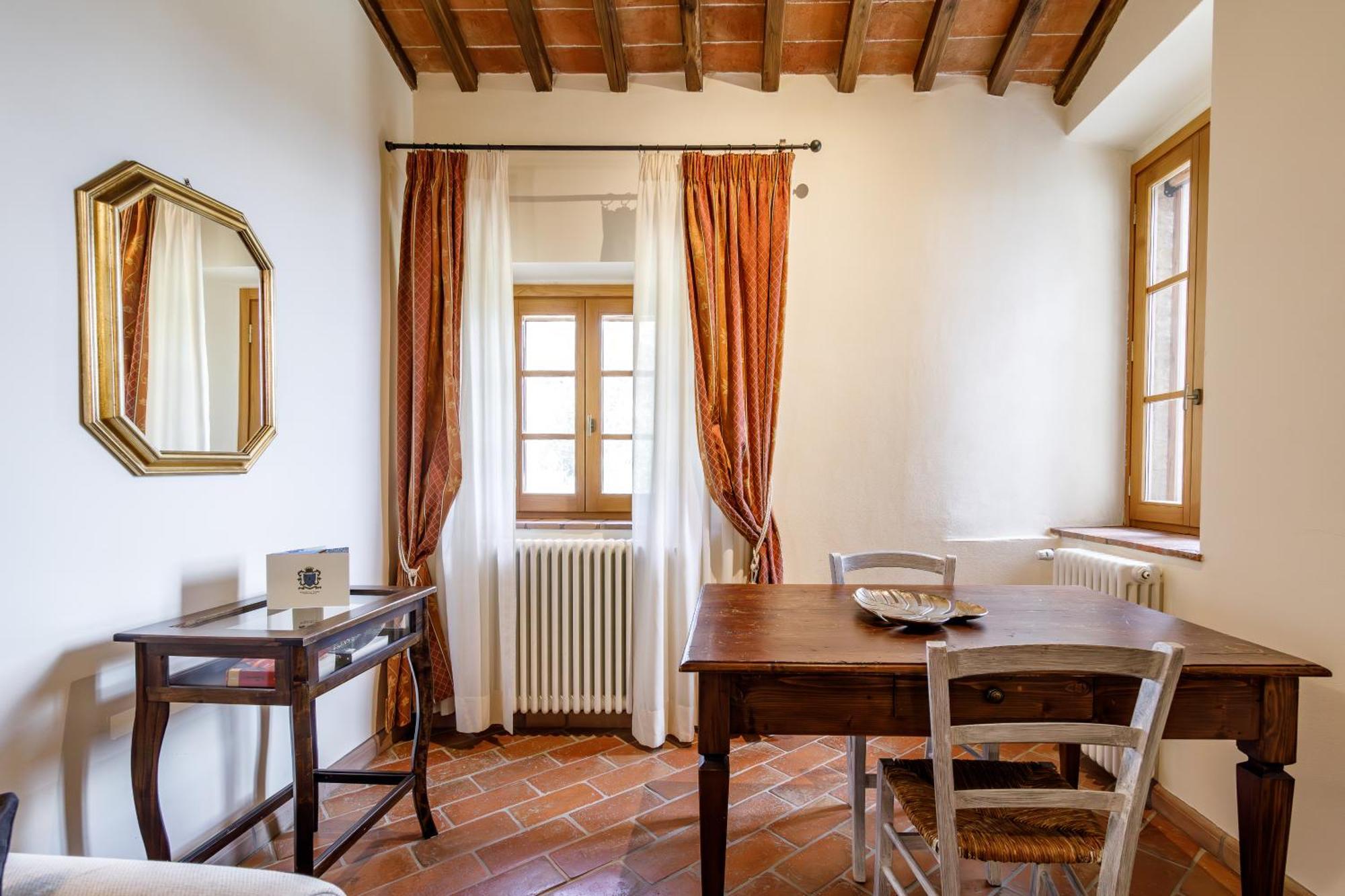 Relais La Costa Historical Residence Monteriggioni Εξωτερικό φωτογραφία
